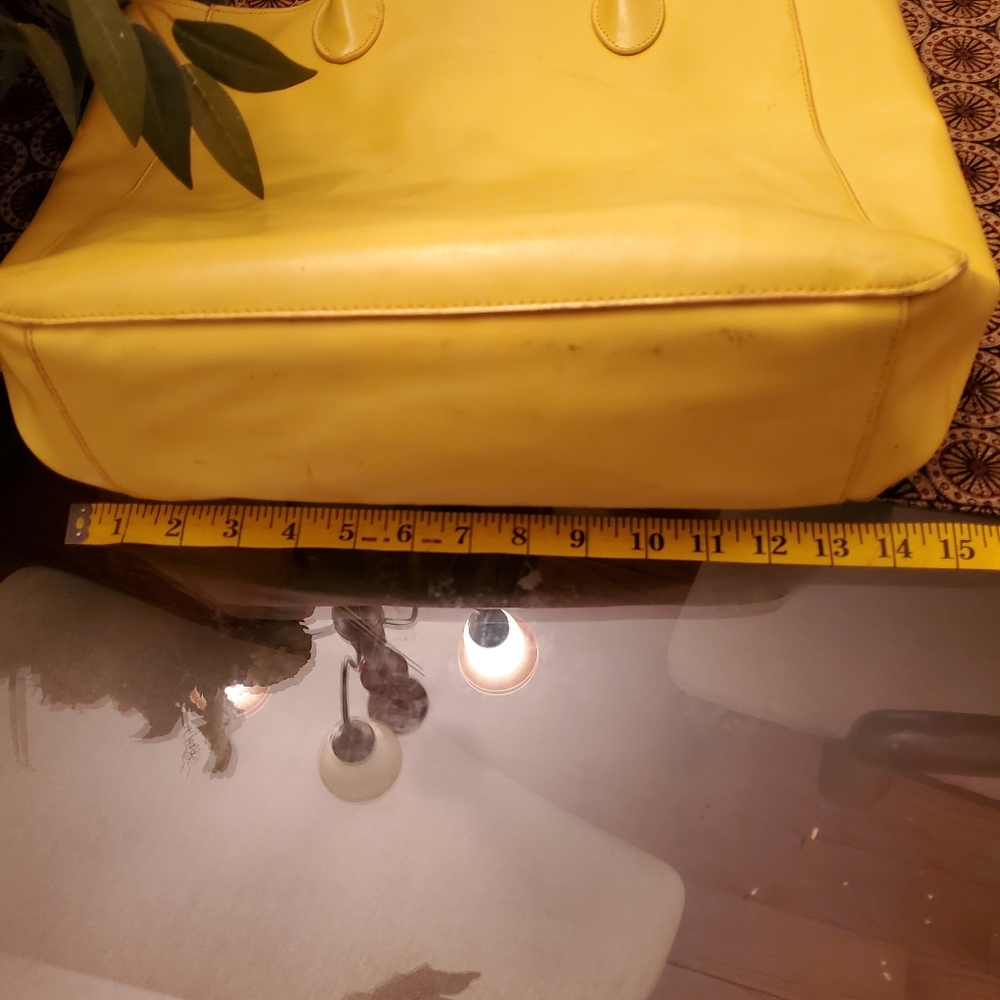 large tote - Picture 5 of 9
